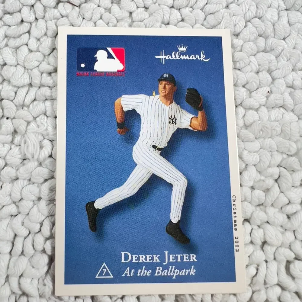 Derek Jeter NY Yankees 2002 Hallmark Keepsake Ornament Handcrafted